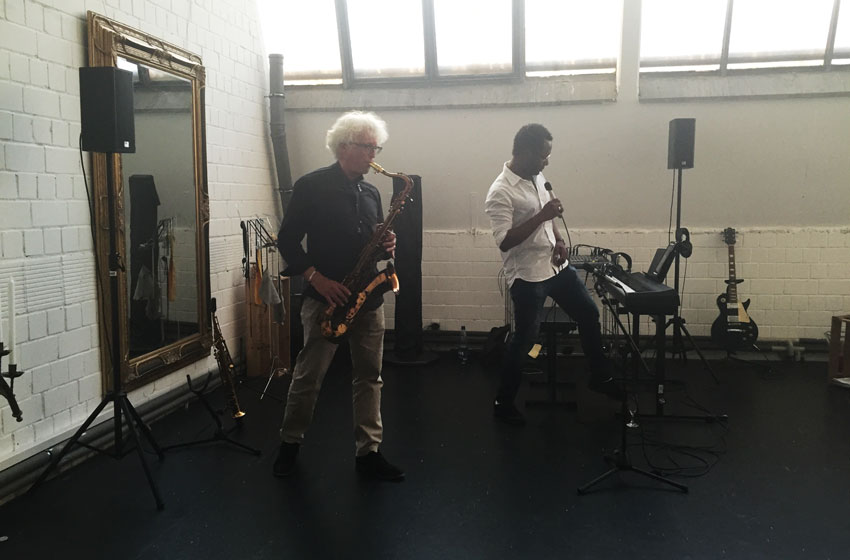 Kunstsalon macht auf