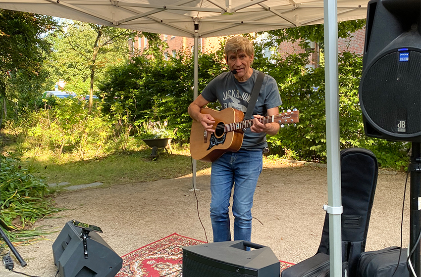 Satter Gitarren-Sound a la Hanz im Gr&uuml;nen