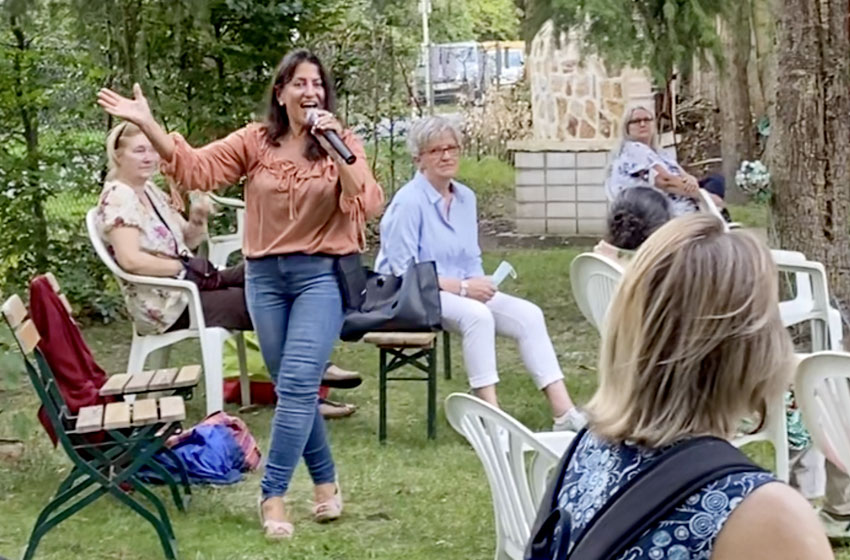 Sing a Song mit Karin